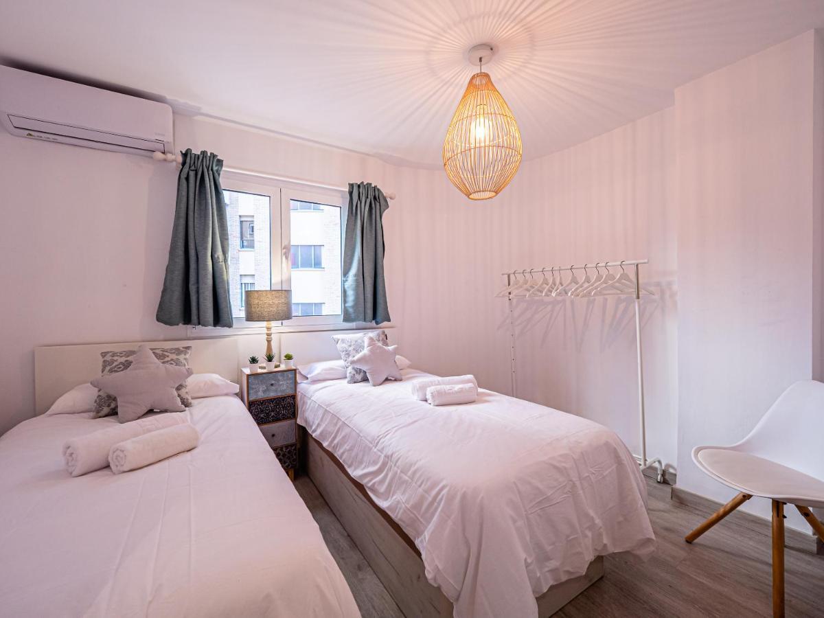 Premium Beach Design - La Malagueta Málaga Eksteriør bilde