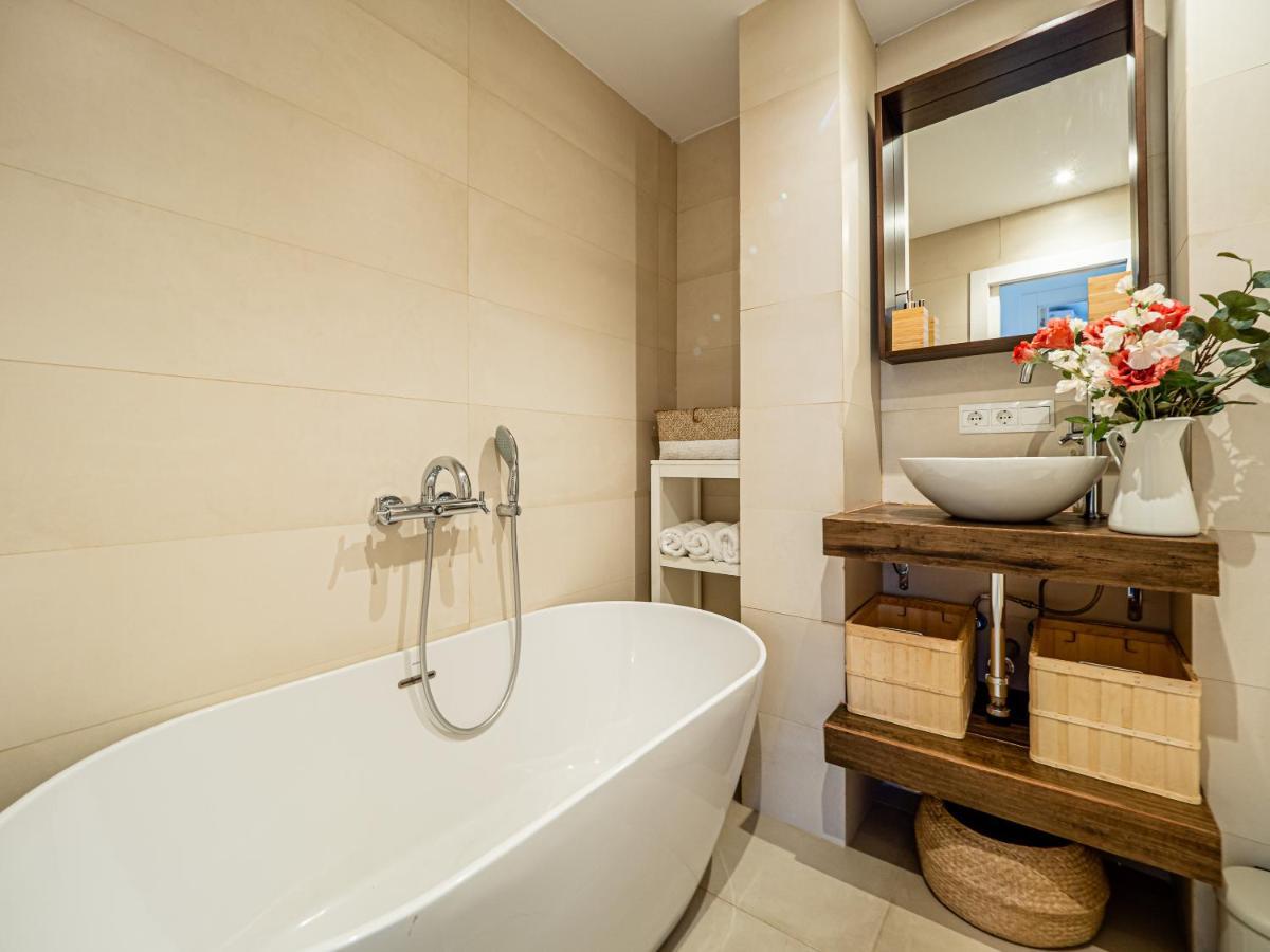 Premium Beach Design - La Malagueta Málaga Eksteriør bilde